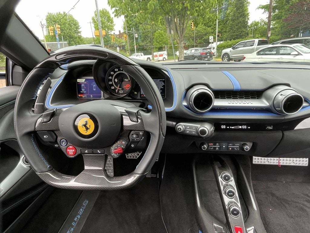 2022 Ferrari 812 GTS Base