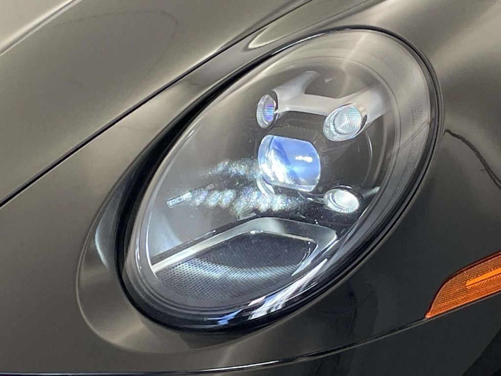 2021 Porsche 911 Carrera 4