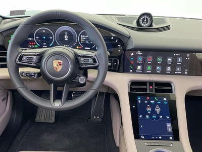 2025 Porsche Taycan 4