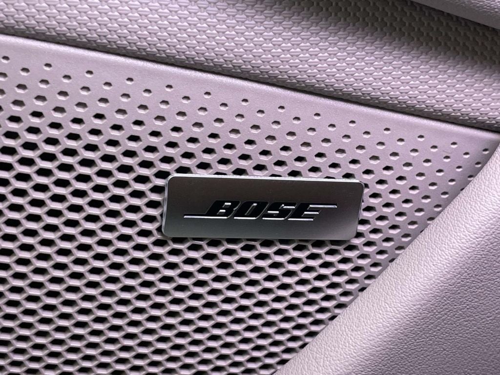 2025 Porsche Taycan 4