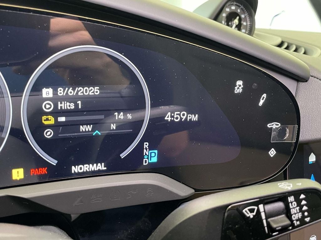 2025 Porsche Taycan 4