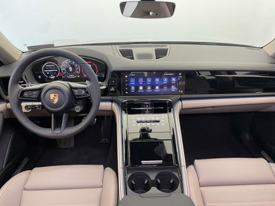 2026 Porsche Panamera Base