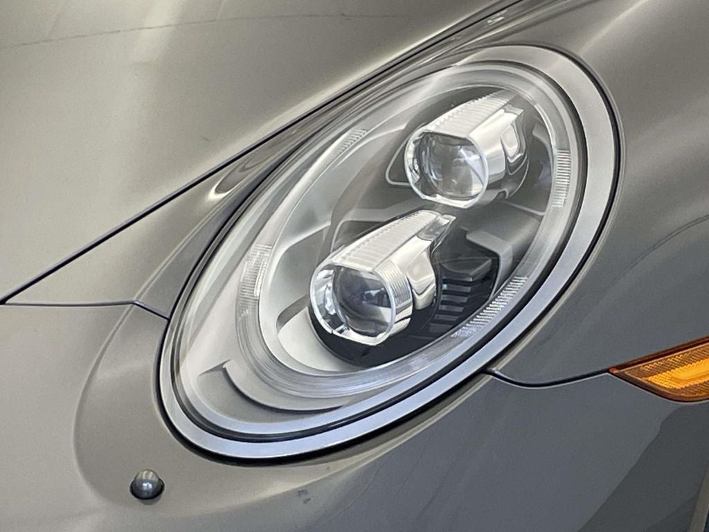 2017 Porsche 911 Carrera 4S