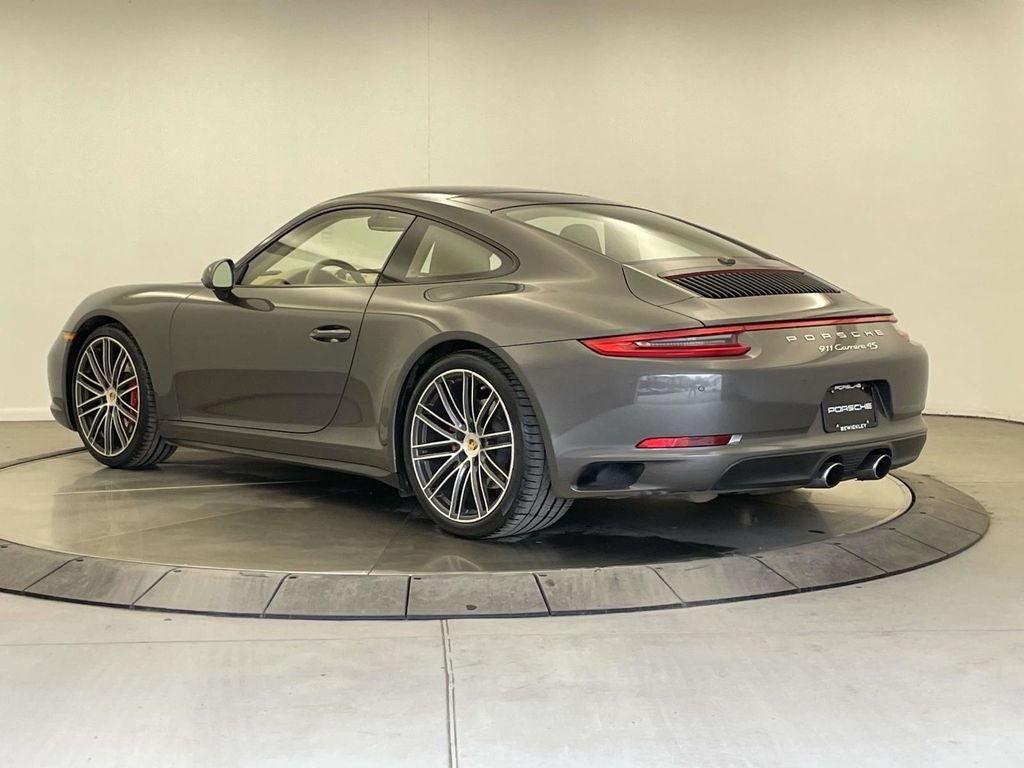 2017 Porsche 911 Carrera 4S