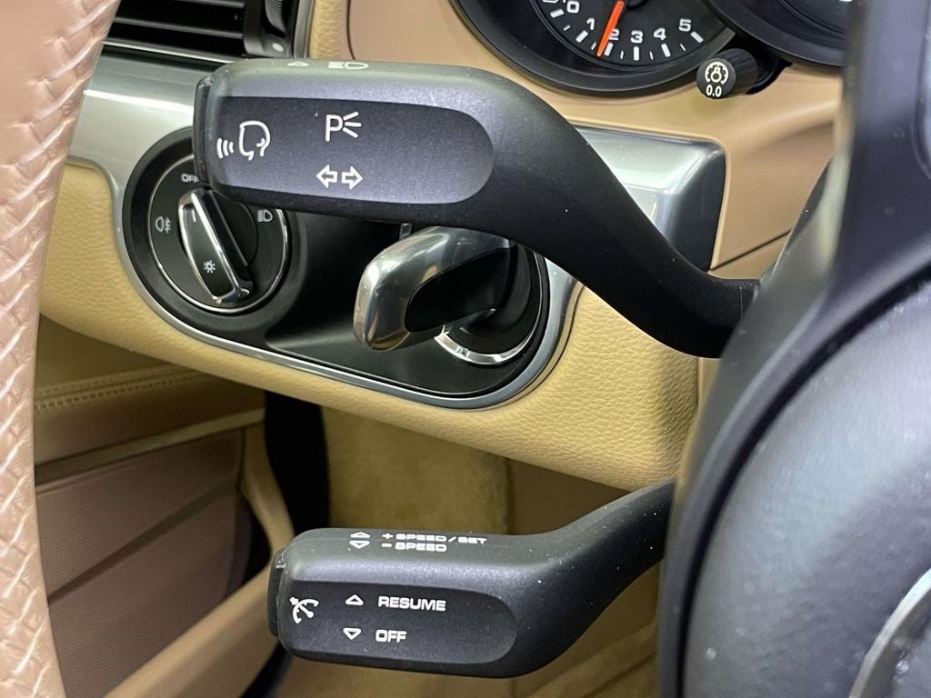 2017 Porsche 911 Carrera 4S