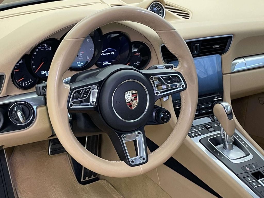 2017 Porsche 911 Carrera 4S