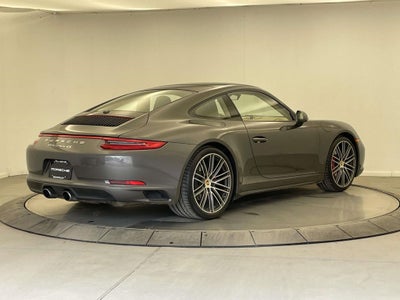 2017 Porsche 911 Carrera 4S