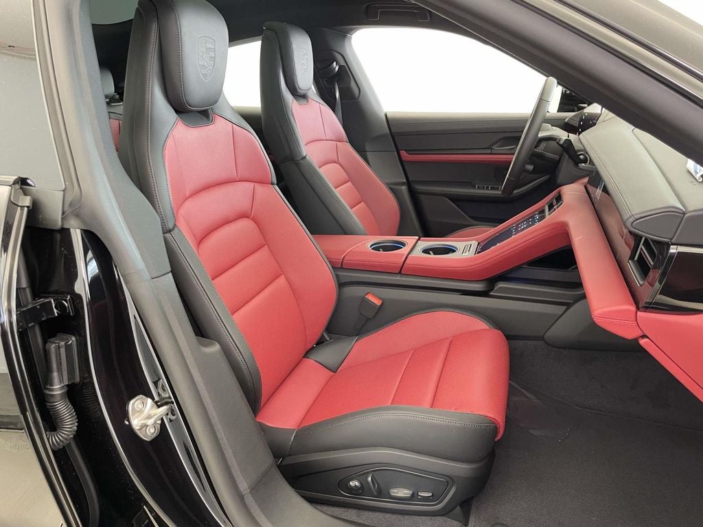 2026 Porsche Taycan 4S