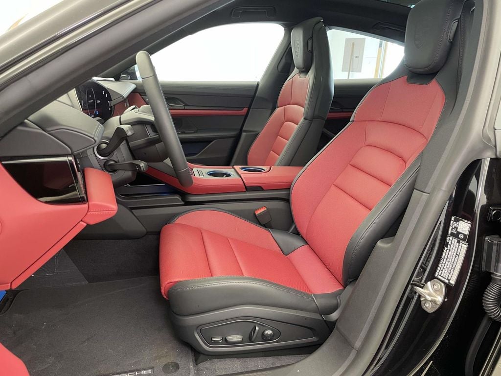 2026 Porsche Taycan 4S