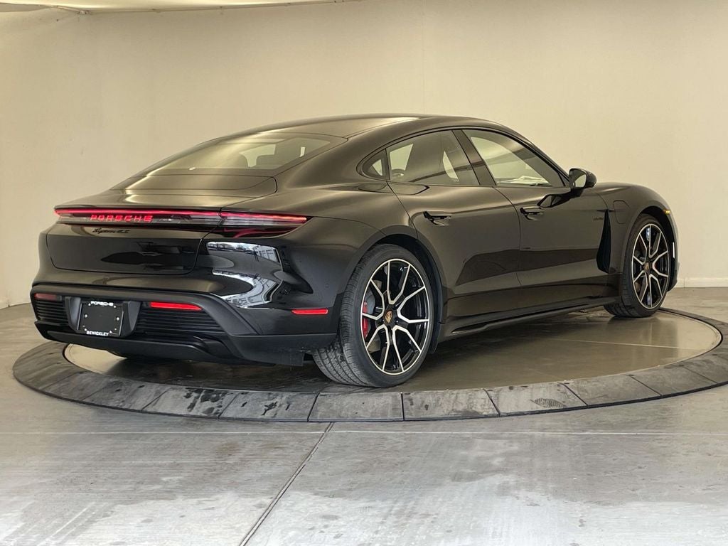 2026 Porsche Taycan 4S