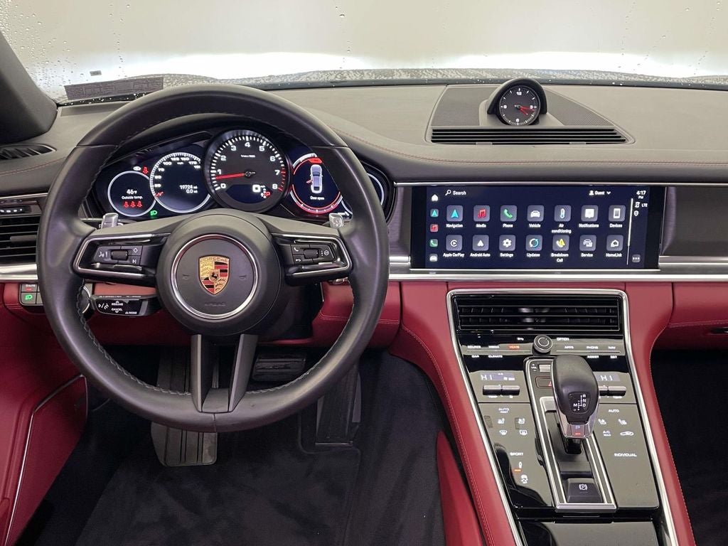 2022 Porsche Panamera 4 Platinum Edition