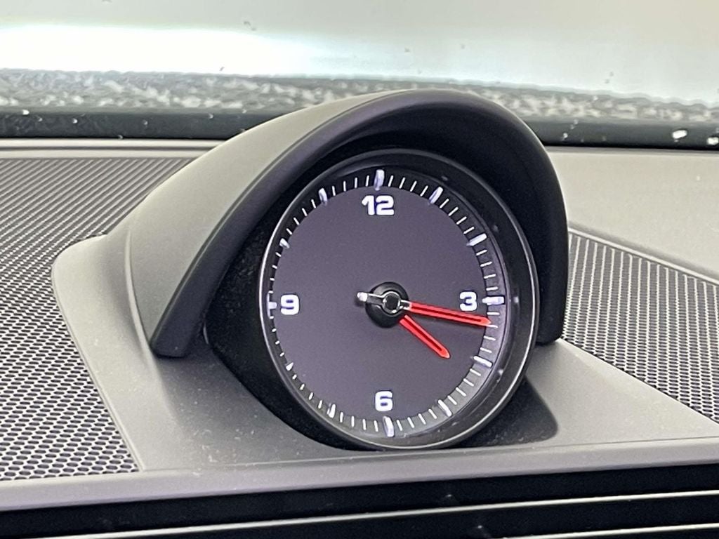 2022 Porsche Panamera 4 Platinum Edition