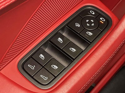 2022 Porsche Panamera 4 Platinum Edition