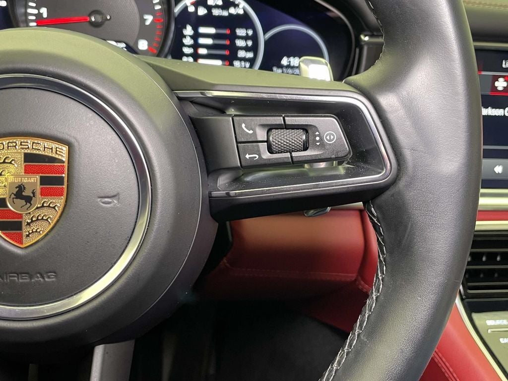 2022 Porsche Panamera 4 Platinum Edition
