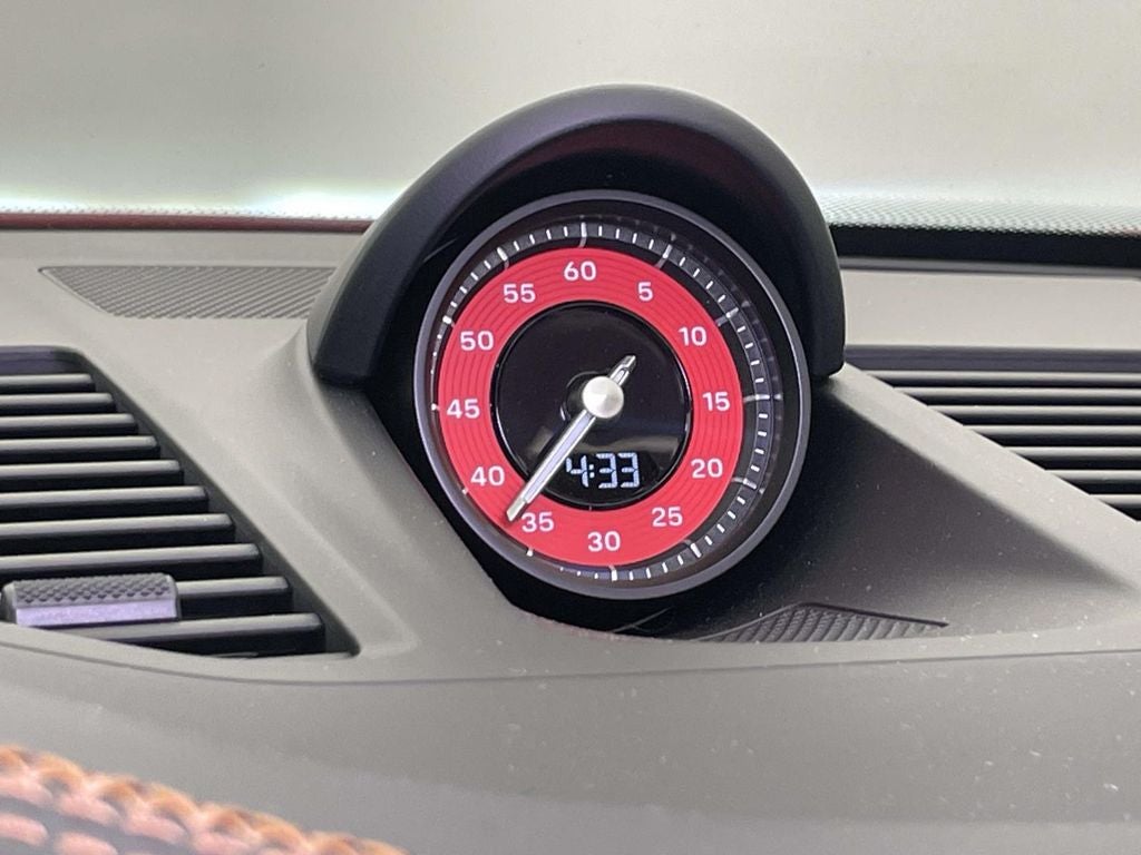 2025 Porsche 911 Carrera S Cabriolet