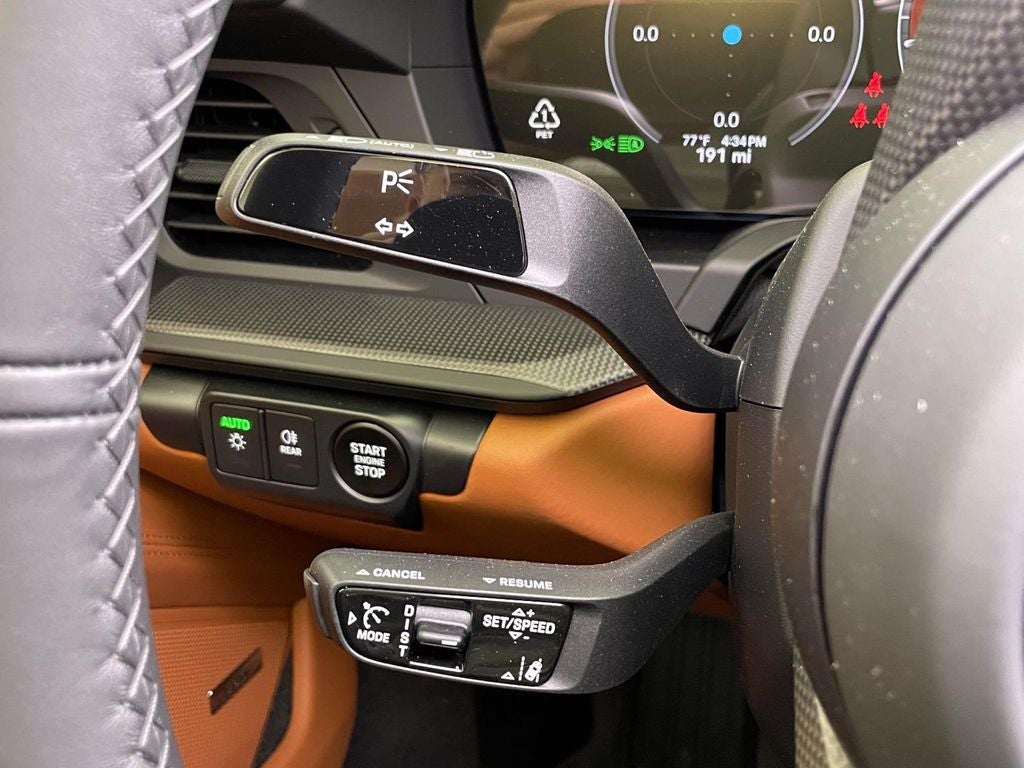 2025 Porsche 911 Carrera S Cabriolet