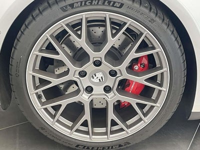 2026 Porsche 911 Carrera 4S Cabriolet