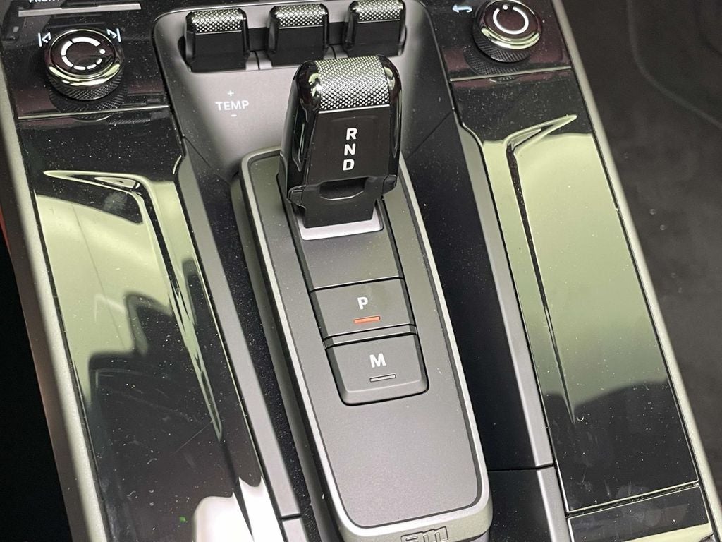 2026 Porsche 911 Carrera 4S Cabriolet