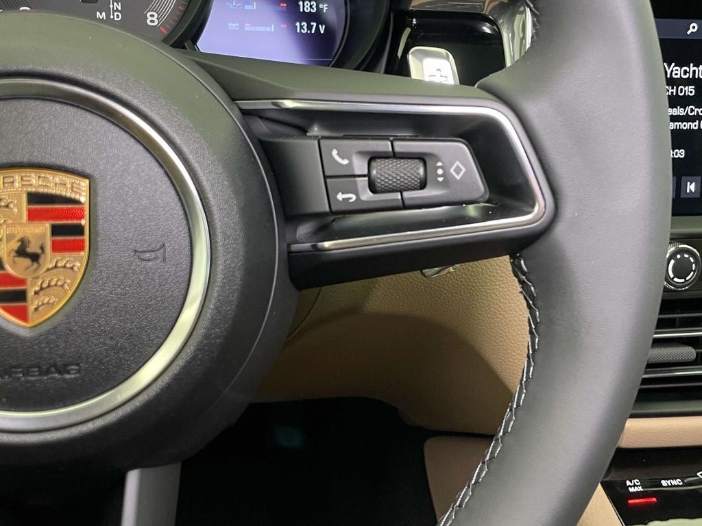 2026 Porsche Macan Base
