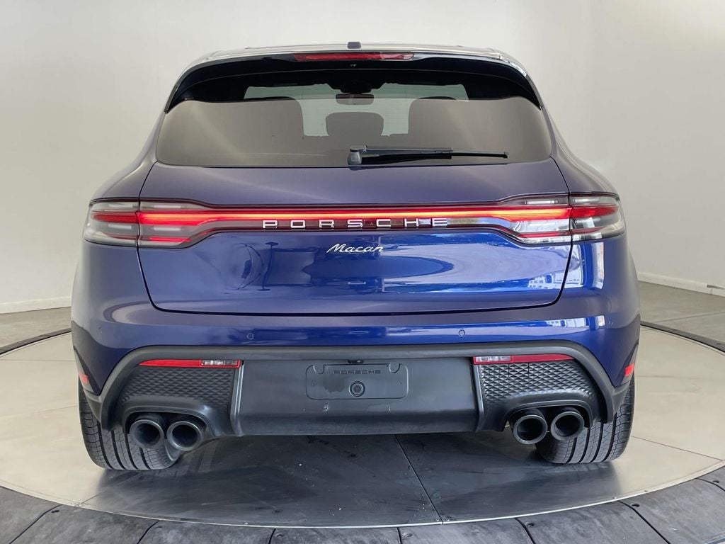 2023 Porsche Macan Base