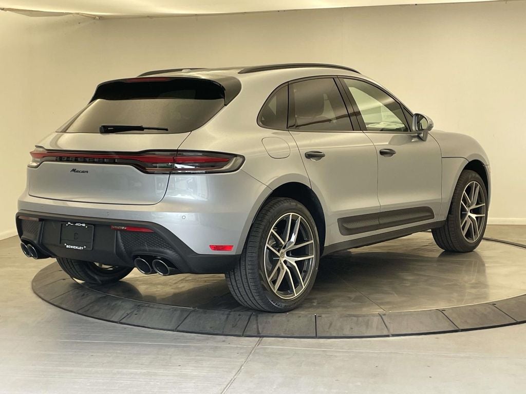 2026 Porsche Macan Base