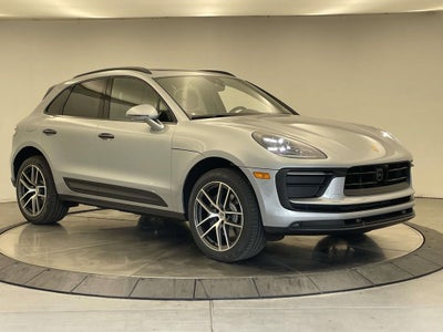 2026 Porsche Macan Base