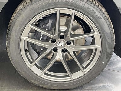 2026 Porsche Macan T