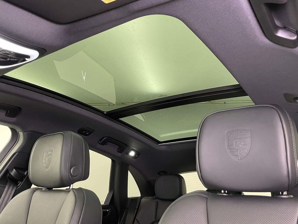 2026 Porsche Macan T