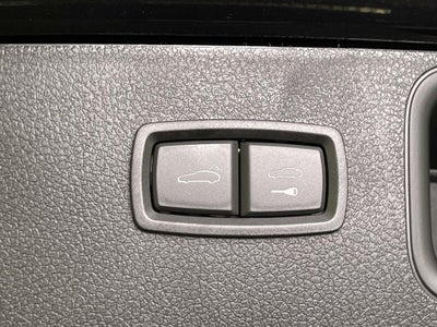 2026 Porsche Macan T