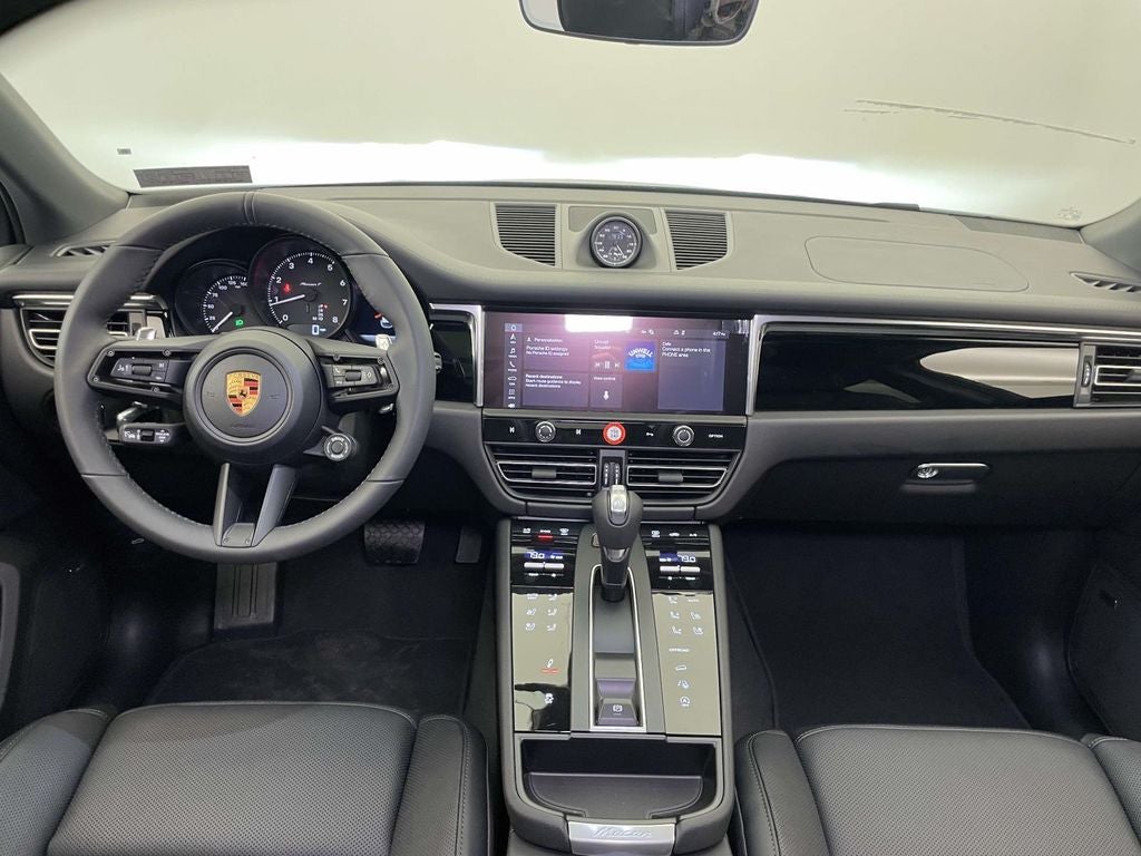 2026 Porsche Macan T