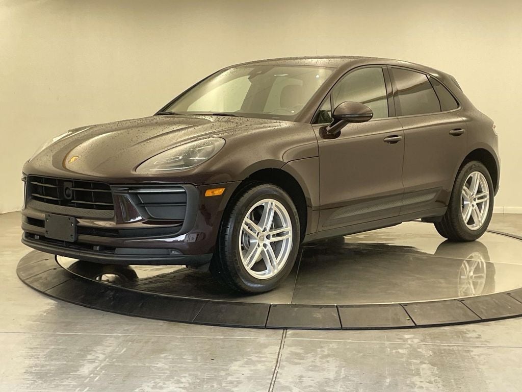2023 Porsche Macan Base