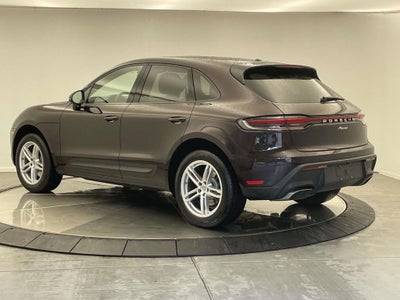 2023 Porsche Macan Base