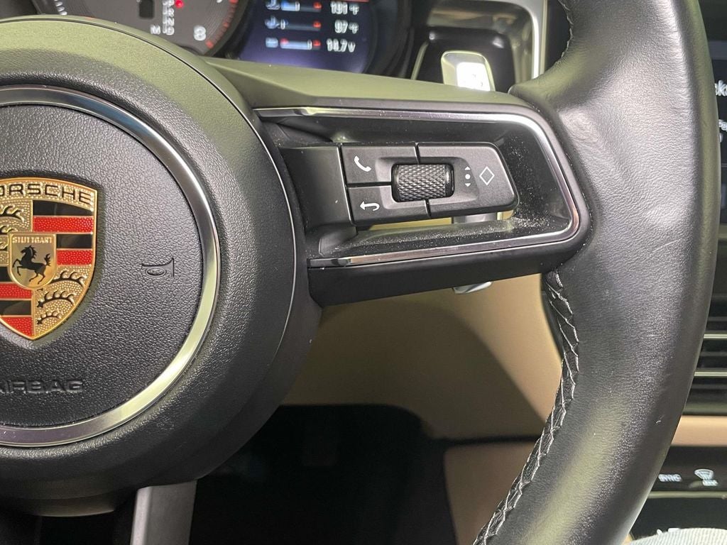 2023 Porsche Macan Base