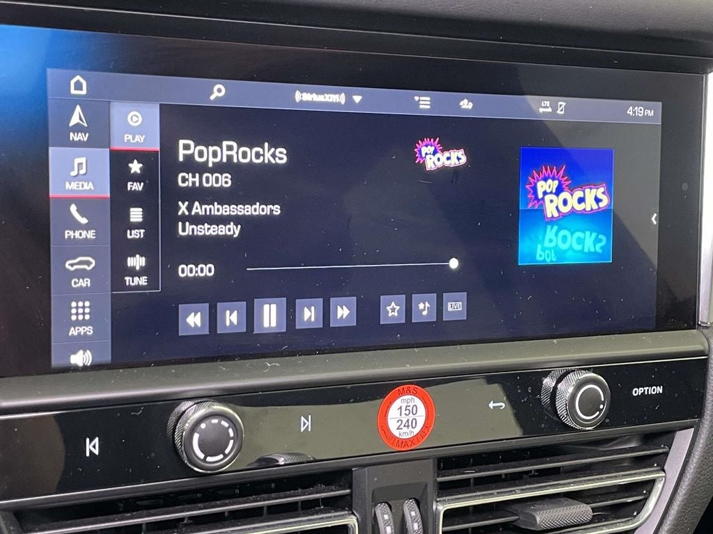 2023 Porsche Macan Base