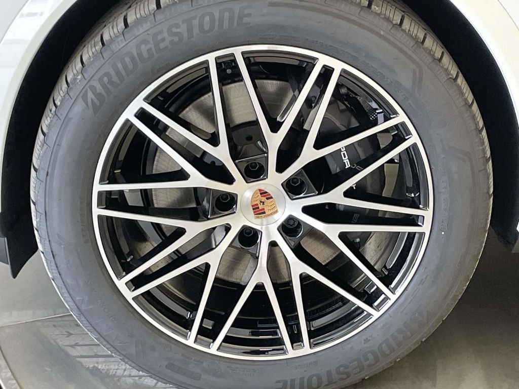 2026 Porsche Cayenne Base