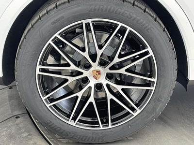 2026 Porsche Cayenne Base