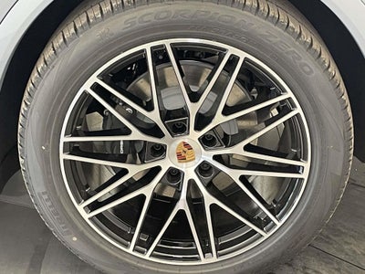 2026 Porsche Cayenne Base