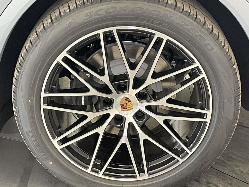 2026 Porsche Cayenne Base