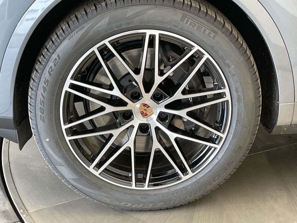 2026 Porsche Cayenne Base