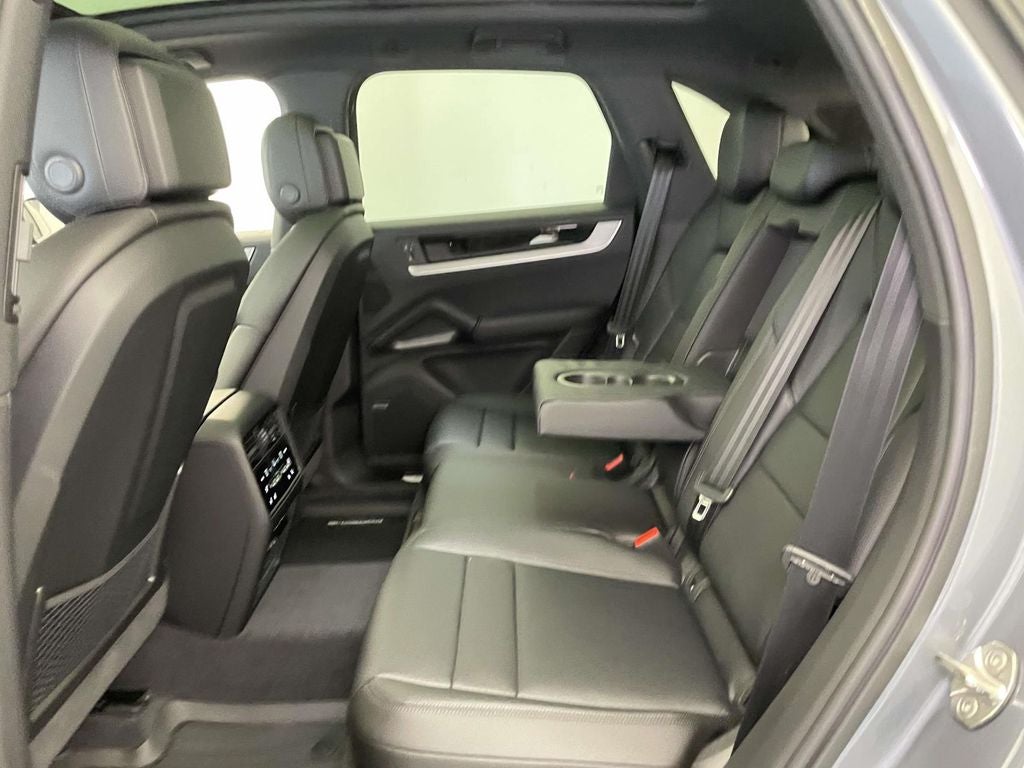 2026 Porsche Cayenne Base