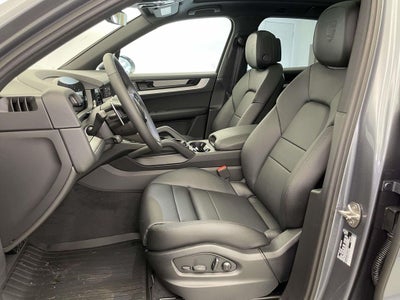 2026 Porsche Cayenne Base