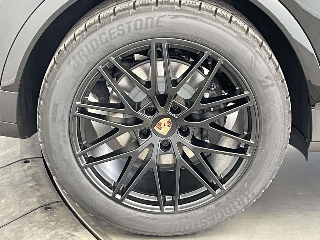 2026 Porsche Cayenne Base