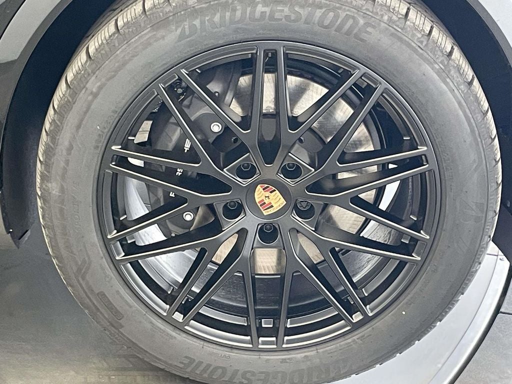 2026 Porsche Cayenne Base