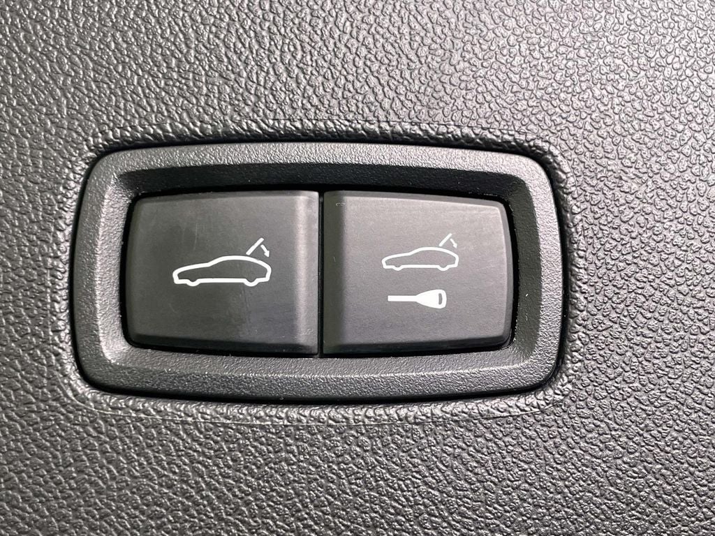 2023 Porsche Cayenne Base