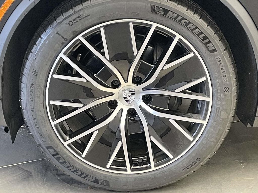 2026 Porsche Macan Electric 4