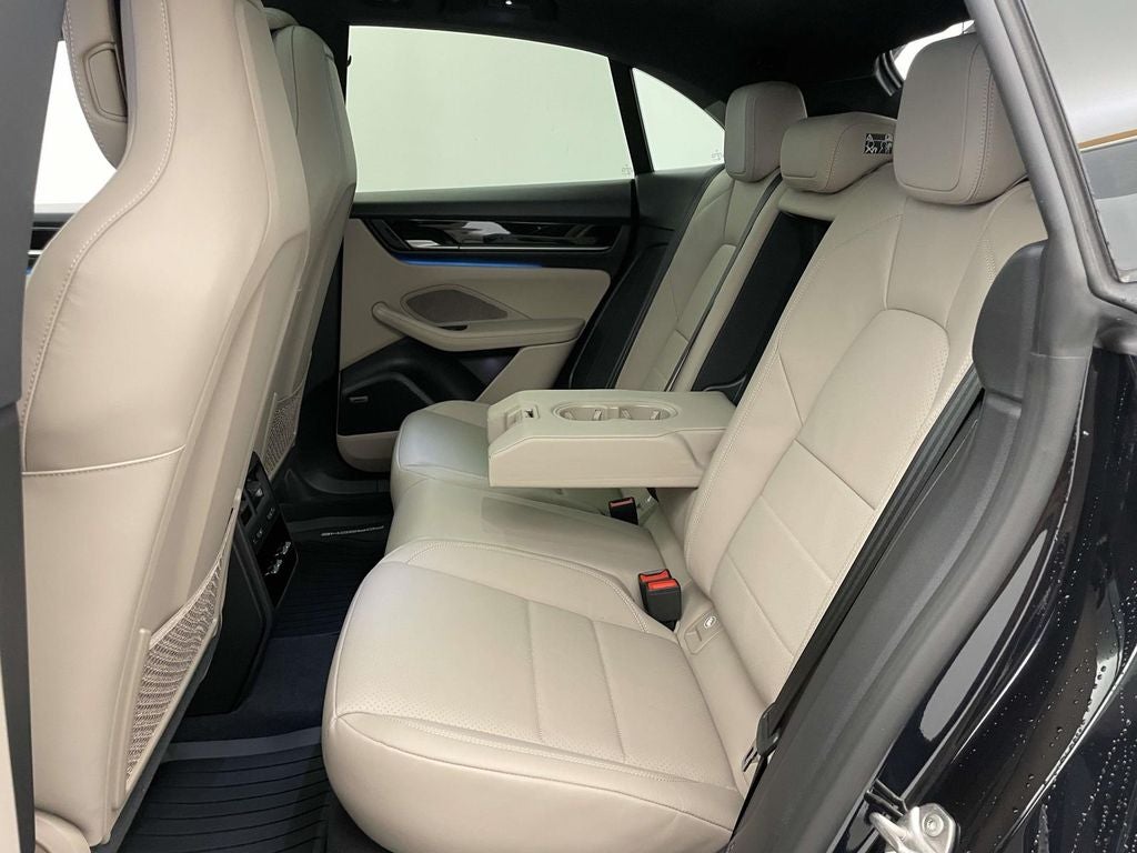 2026 Porsche Macan Electric 4