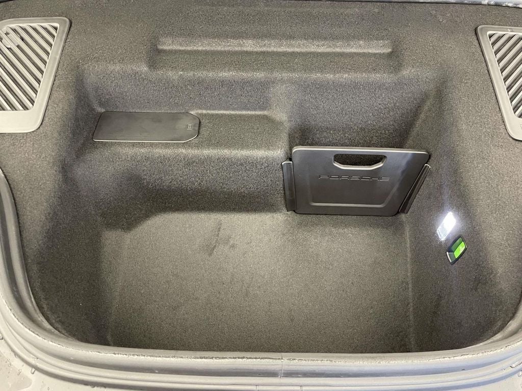 2026 Porsche Macan Electric 4