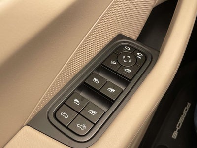 2026 Porsche Macan Electric 4