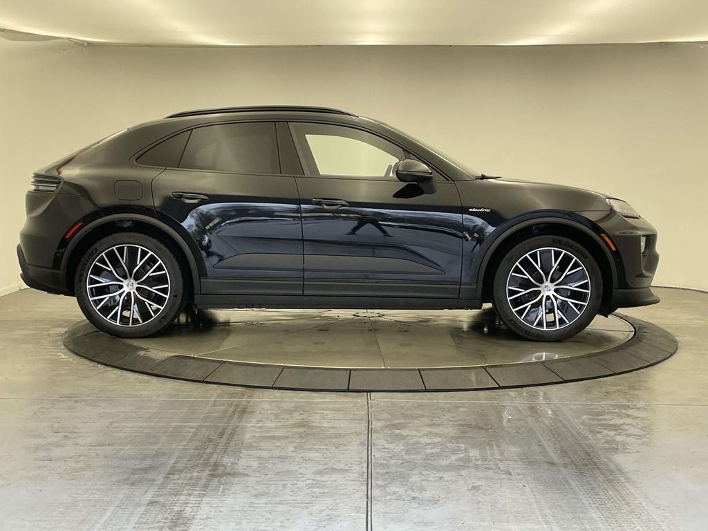 2026 Porsche Macan Electric 4