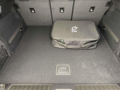 2025 Porsche Macan Electric 4